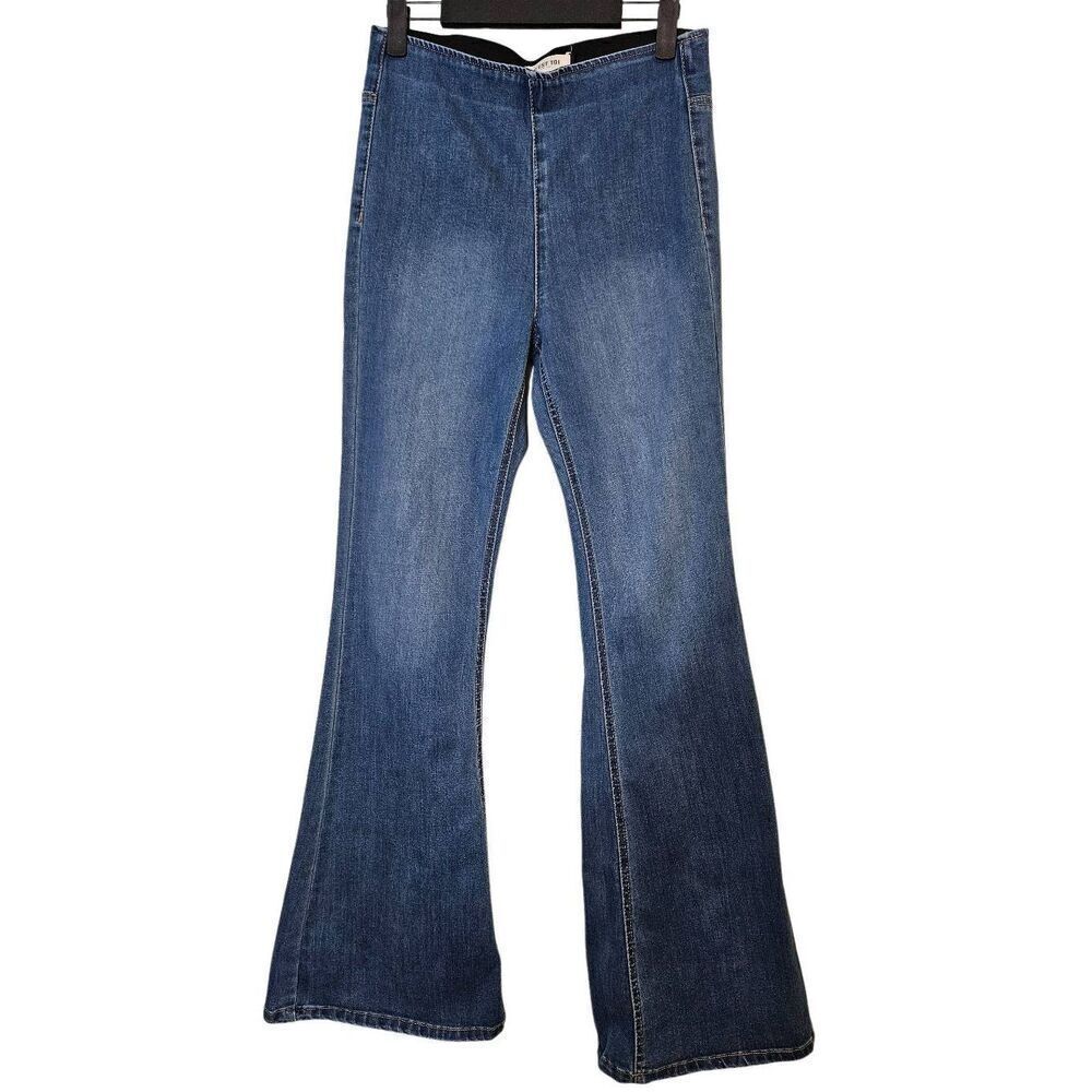 C'EST TOI elastic waistband high rise flared jeans.  Size M.